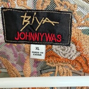 Johnny Was Alyeshka floral-embroidered mesh midi dress